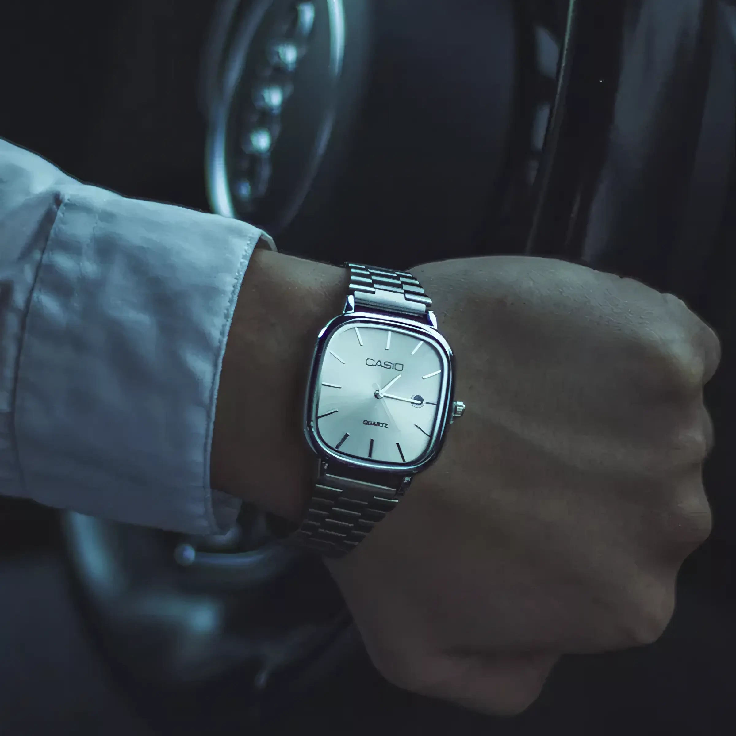 C A S I O Luxuriöse 36mm Uhr
