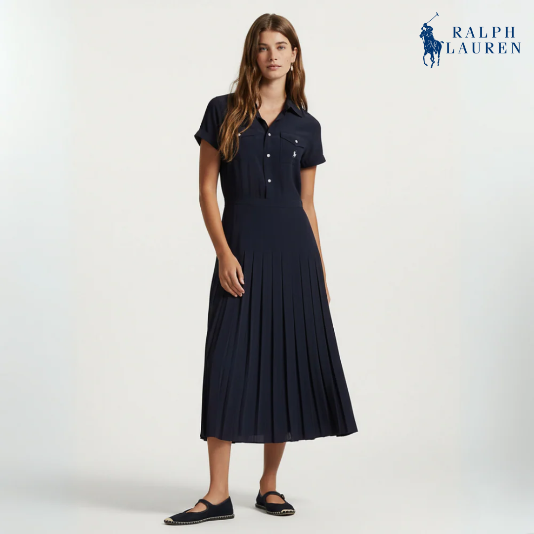 Hemd­kleid aus Seidencrêpe mit Falten