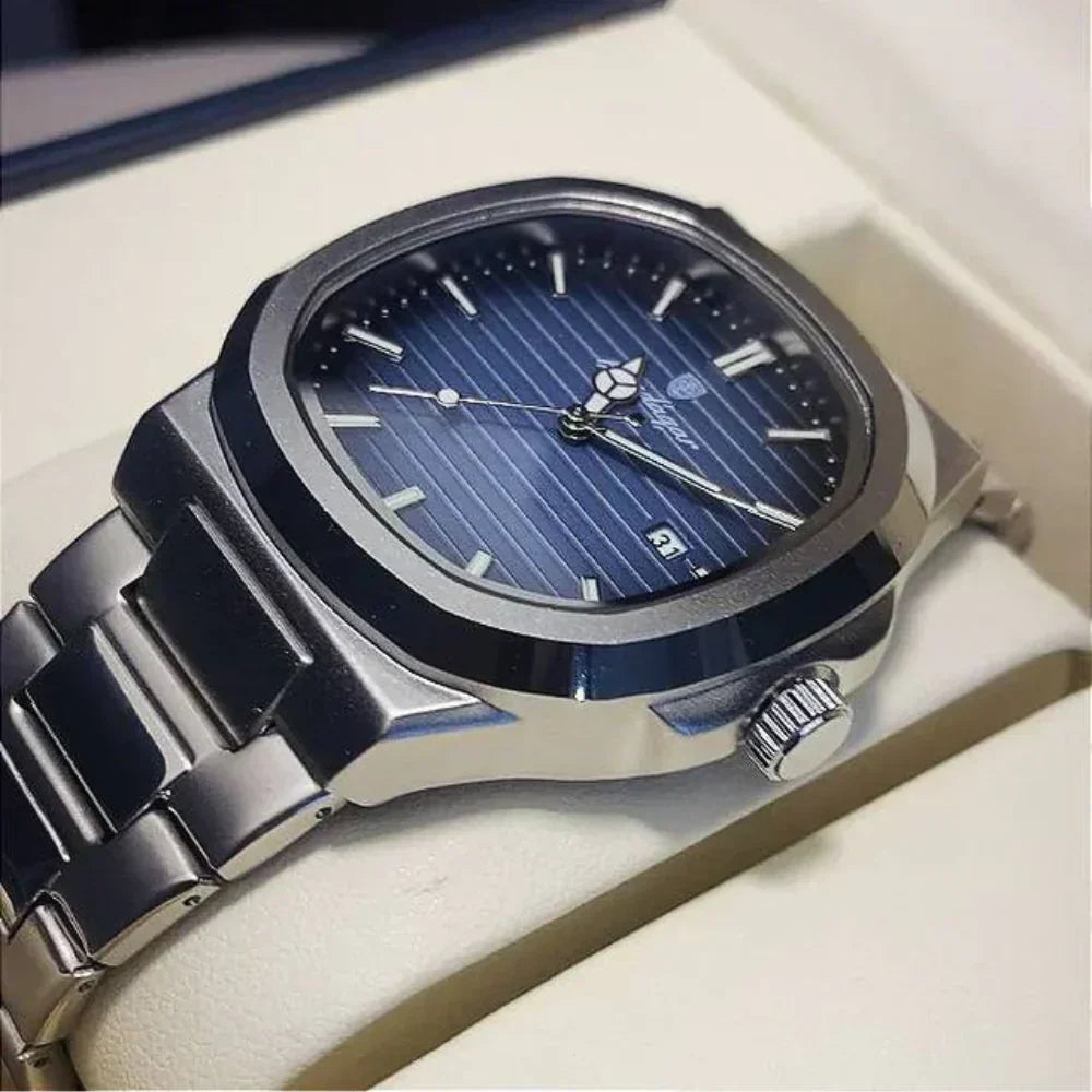 Nautilus Deluxe Uhr