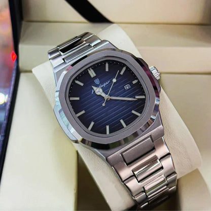 Nautilus Deluxe Uhr